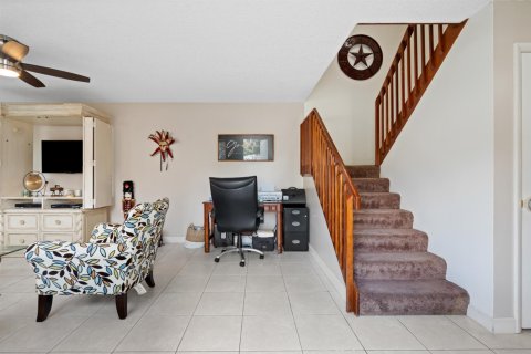 Touwnhouse à vendre à Palm City, Floride: 2 chambres, 127.65 m2 № 2085931 - photo 4