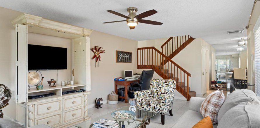 Touwnhouse à Palm City, Floride 2 chambres, 127.65 m2 № 2085931