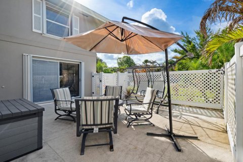 Touwnhouse à vendre à Palm City, Floride: 2 chambres, 127.65 m2 № 2085931 - photo 23