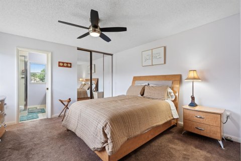 Touwnhouse à vendre à Palm City, Floride: 2 chambres, 127.65 m2 № 2085931 - photo 10
