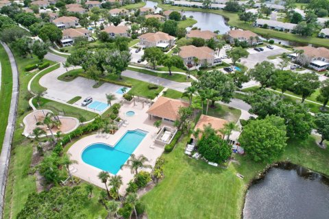 Touwnhouse à vendre à Palm City, Floride: 2 chambres, 127.65 m2 № 2085931 - photo 27