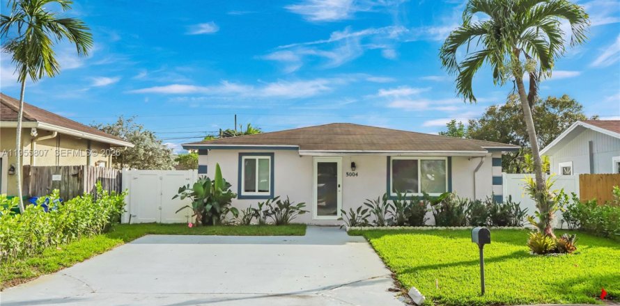 Дом в Форт-Лодердейл, Флорида 2 спальни, 92.16м2 № 2009822