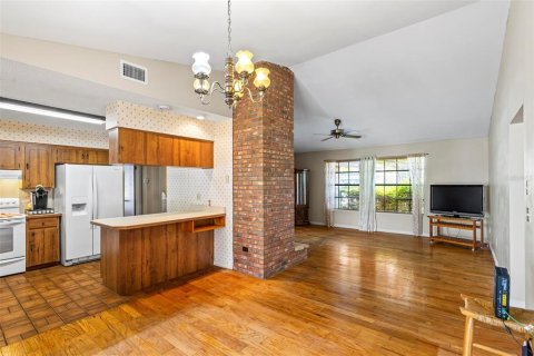 House in Palm Coast, Florida 3 bedrooms, 139.73 sq.m. № 1631709 - photo 16