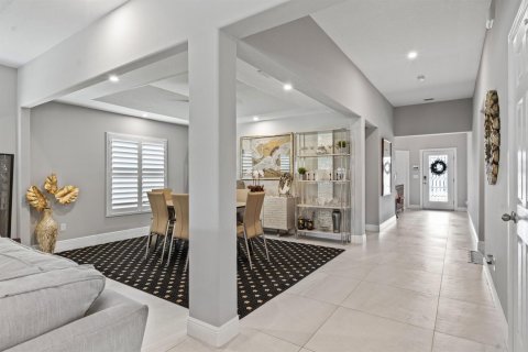 House in Vero Beach, Florida 4 bedrooms, 257.43 sq.m. № 2082779 - photo 22