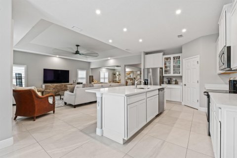 House in Vero Beach, Florida 4 bedrooms, 257.43 sq.m. № 2082779 - photo 27