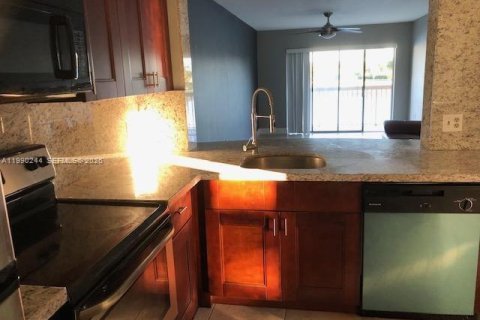 Copropriété à vendre à Fort Lauderdale, Floride: 1 chambre, 65.22 m2 № 2057688 - photo 5