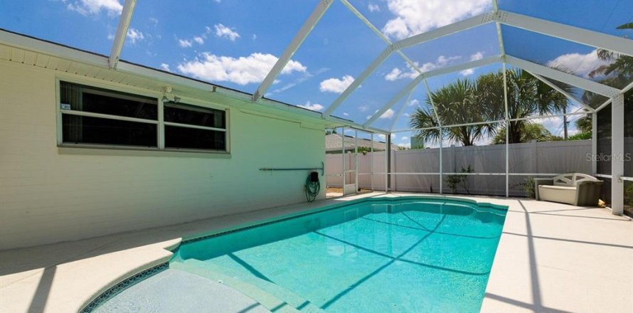 Casa en Ormond Beach, Florida 4 dormitorios, 154.31 m2 № 1550163
