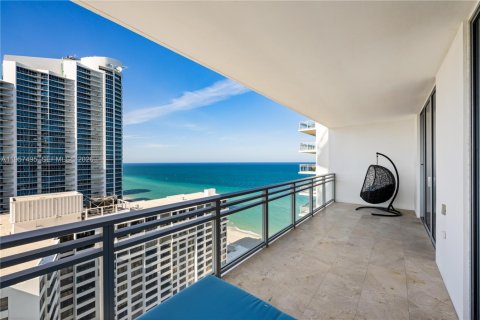 Copropriété à vendre à Hollywood, Floride: 3 chambres, 265.42 m2 № 2025981 - photo 14