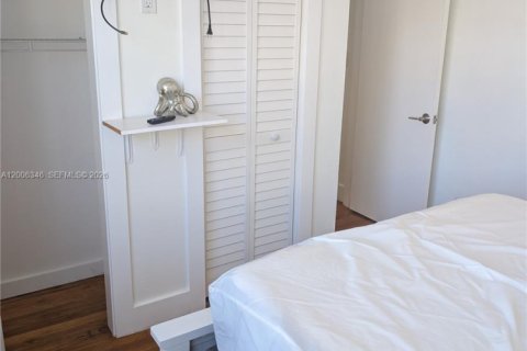Купить кондоминиум в Холливуд, Флорида 1 спальня, 39.95м2, № 2075351 - фото 13