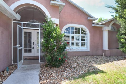 Villa ou maison à vendre à Spring Hill, Floride: 3 chambres, 168.15 m2 № 2312848 - photo 6