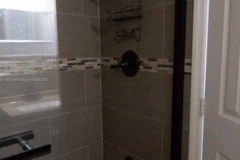 Appartement à louer à Miami Beach, Floride: 1 chambre, 51.1 m2 № 1807595 - photo 12
