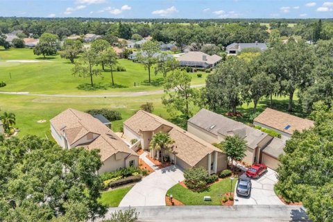 House in Winter Haven, Florida 2 bedrooms, 119.01 sq.m. № 1912222 - photo 30