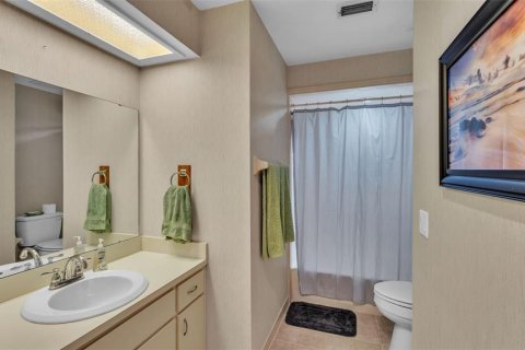House in Winter Haven, Florida 2 bedrooms, 119.01 sq.m. № 1912222 - photo 14