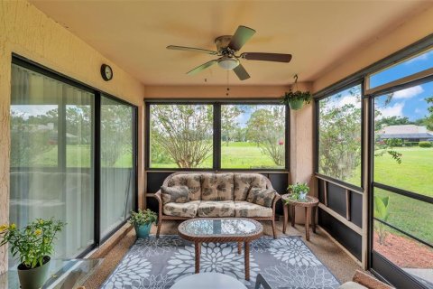 House in Winter Haven, Florida 2 bedrooms, 119.01 sq.m. № 1912222 - photo 22