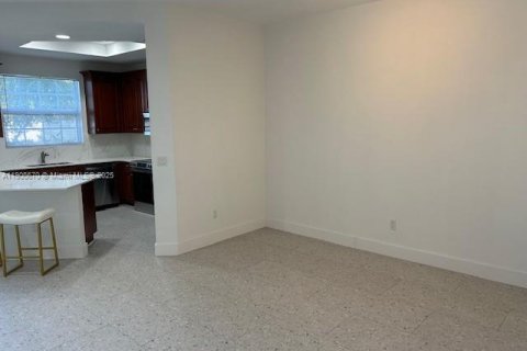 Townhouse in Juno Beach, Florida 3 bedrooms, 166.57 sq.m. № 1965664 - photo 25