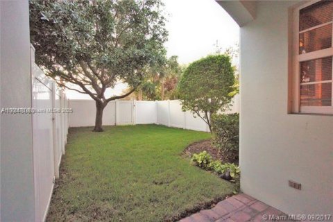 Townhouse in Juno Beach, Florida 3 bedrooms, 166.57 sq.m. № 1965664 - photo 26