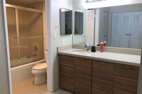 Снять в аренду кондоминиум в Авентура, Флорида 2 спальни, 95.97м2, № 2061911 - фото 14