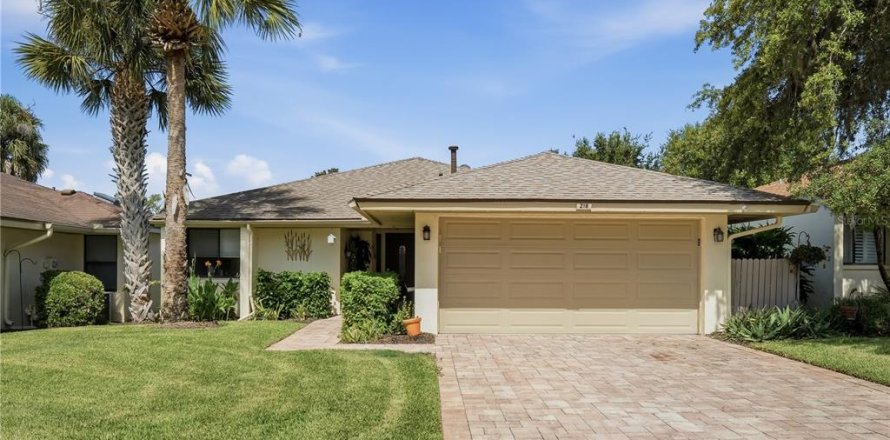 Villa ou maison à New Smyrna Beach, Floride 3 chambres, 115.57 m2 № 2216115