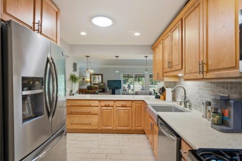Villa ou maison à vendre à New Smyrna Beach, Floride: 3 chambres, 115.57 m2 № 2216115 - photo 16