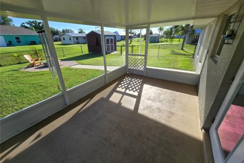 Villa ou maison à louer à Arcadia, Floride: 3 chambres, 136.57 m2 № 2148946 - photo 12