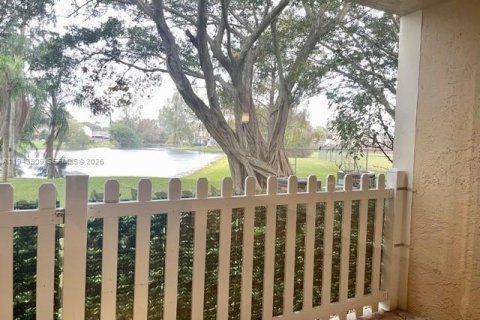 Купить кондоминиум в Пемброк-Пайнс, Флорида 1 спальня, 68.65м2, № 2001011 - фото 23