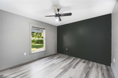 House in Sarasota, Florida 3 bedrooms, 179.58 sq.m. № 1873472 - photo 25
