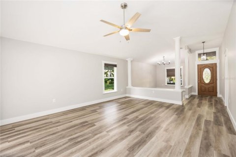 House in Sarasota, Florida 3 bedrooms, 179.58 sq.m. № 1873472 - photo 3