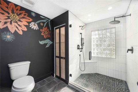 House in Sarasota, Florida 3 bedrooms, 179.58 sq.m. № 1873472 - photo 22