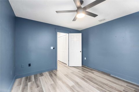 House in Sarasota, Florida 3 bedrooms, 179.58 sq.m. № 1873472 - photo 26