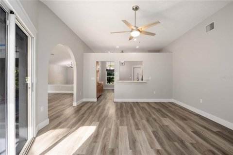 House in Sarasota, Florida 3 bedrooms, 179.58 sq.m. № 1873472 - photo 8