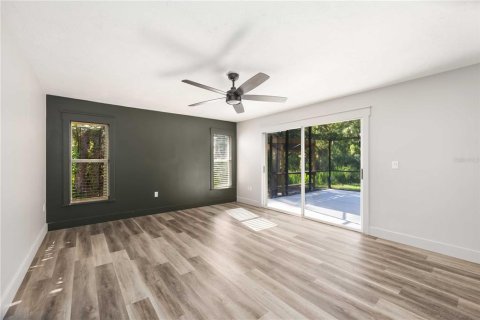 House in Sarasota, Florida 3 bedrooms, 179.58 sq.m. № 1873472 - photo 18
