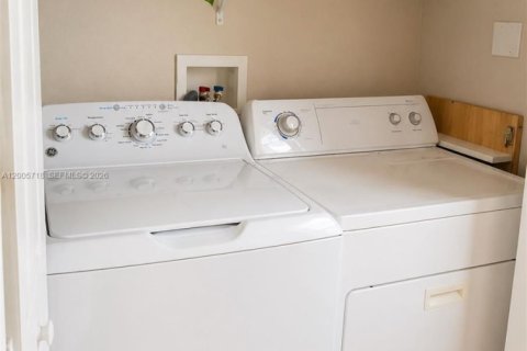 Condominio en venta en West Palm Beach, Florida, 2 dormitorios, 106 m2 № 2170657 - foto 19