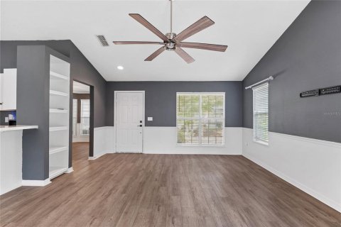 Villa ou maison à vendre à Gainesville, Floride: 3 chambres, 145.86 m2 № 1903146 - photo 13