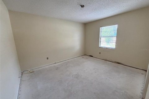 Casa en venta en Orlando, Florida, 4 dormitorios, 192.87 m2 № 1905528 - foto 10