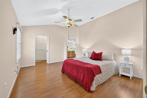 House in The Villages, Florida 3 bedrooms, 162.21 sq.m. № 2413509 - photo 11