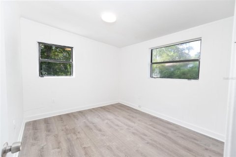 House in Jacksonville, Florida 4 bedrooms, 113.62 sq.m. № 1872963 - photo 18
