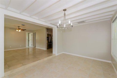 Casa en alquiler en Sarasota, Florida, 3 dormitorios, 136.38 m2 № 1912714 - foto 5