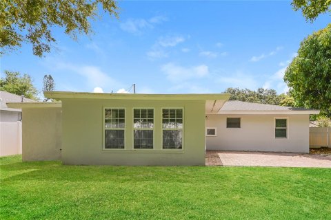 Casa en alquiler en Sarasota, Florida, 3 dormitorios, 136.38 m2 № 1912714 - foto 15