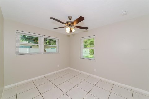 Casa en alquiler en Sarasota, Florida, 3 dormitorios, 136.38 m2 № 1912714 - foto 13