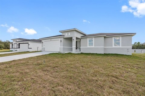 House in Poinciana, Florida 3 bedrooms, 154.96 sq.m. № 1894316 - photo 4