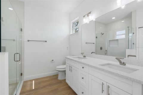 House in Poinciana, Florida 3 bedrooms, 154.96 sq.m. № 1894316 - photo 26