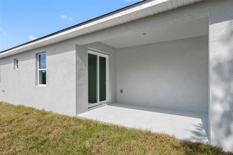 House in Poinciana, Florida 3 bedrooms, 154.96 sq.m. № 1894316 - photo 29