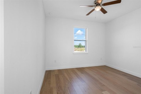 House in Poinciana, Florida 3 bedrooms, 154.96 sq.m. № 1894316 - photo 18