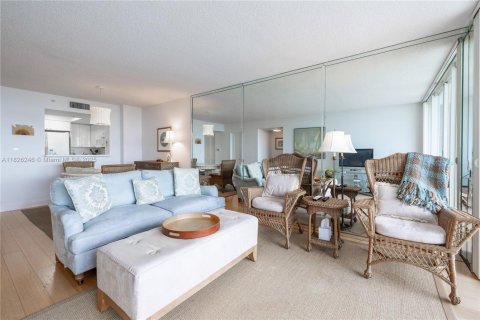 Copropriété à louer à Miami Beach, Floride: 1 chambre, 76.18 m2 № 1794635 - photo 4