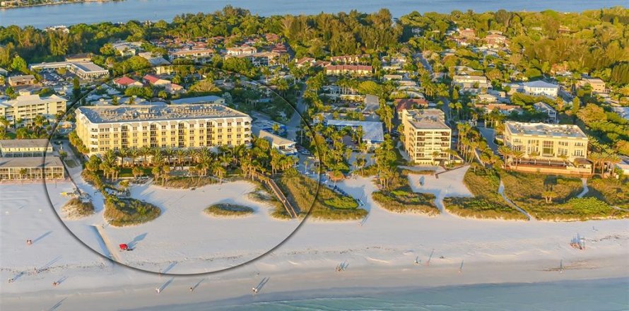 Condo in Sarasota, Florida, 3 bedrooms № 1376745