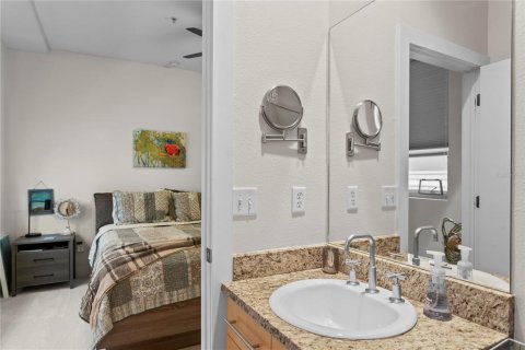 Купить таунхаус в Сент-Питерсберг, Флорида 6 комнат, 185.62м2, № 1917915 - фото 29