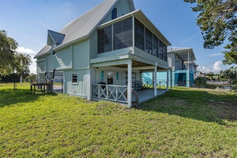 House in Hernando Beach, Florida 2 bedrooms, 133.78 sq.m. № 1802263 - photo 19