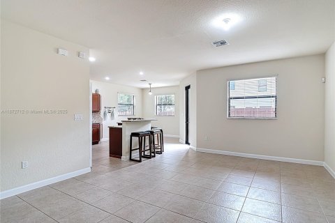 Купить виллу или дом в Хомстед, Флорида 5 спален, 315.77м2, № 1897869 - фото 8