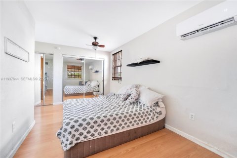 Villa ou maison à vendre à Hialeah, Floride: 3 chambres, 153.57 m2 № 1995259 - photo 24