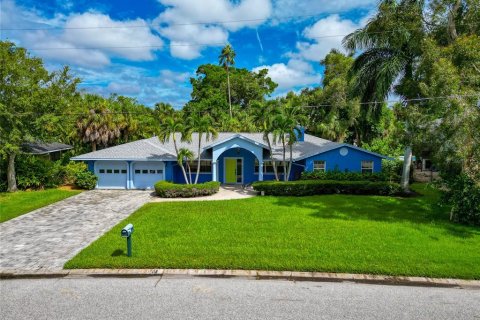 Villa ou maison à vendre à Sarasota, Floride: 3 chambres, 220.74 m2 № 1363612 - photo 7